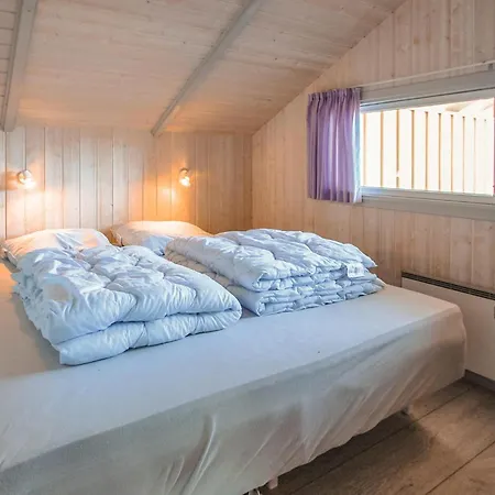 Awesome In Sjolund With Sauna Casa de Férias *